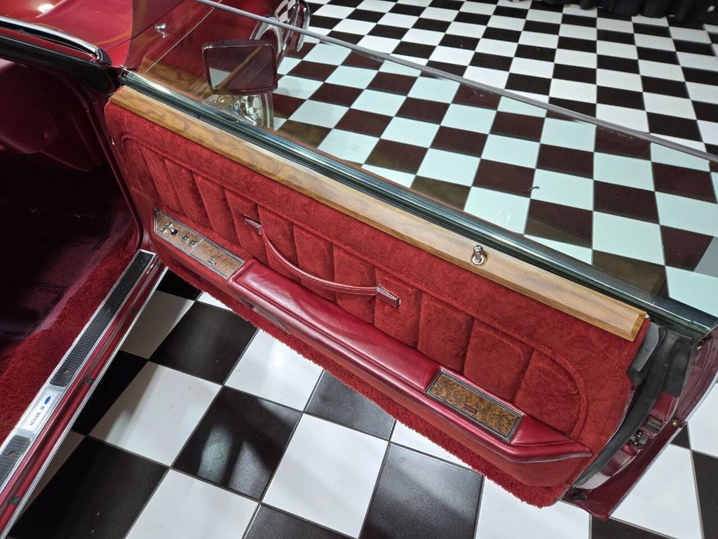 1976 Lincoln Mark IV Emilio Pucci Special Edition - 22961258 - 96