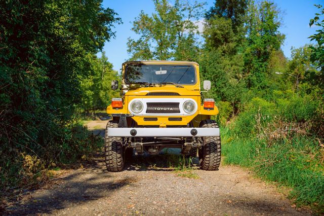 1976 Toyota Land Cruiser FJ40 Very Clean 1976 Toyota Land Cruiser FJ40! - 22929972 - 46