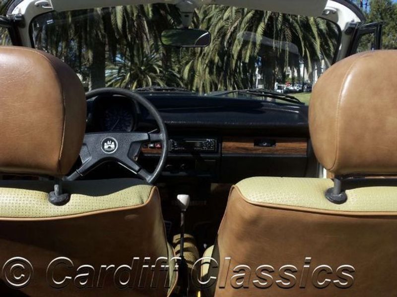 1976 Volkswagen Super Beetle Convertible - 6710427 - 18