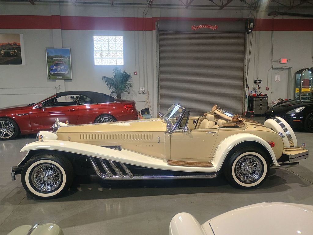 1977 Clenet Convertible CLENET COACHWORKS SERIES 1 NO. 13/250 - 22866940 - 2