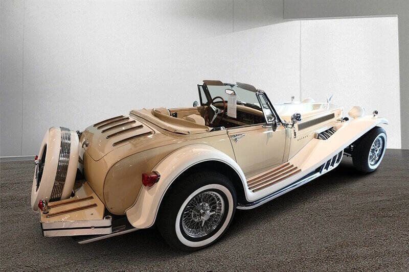 1977 Clenet Convertible CLENET COACHWORKS SERIES 1 NO. 13/250 - 22866940 - 2