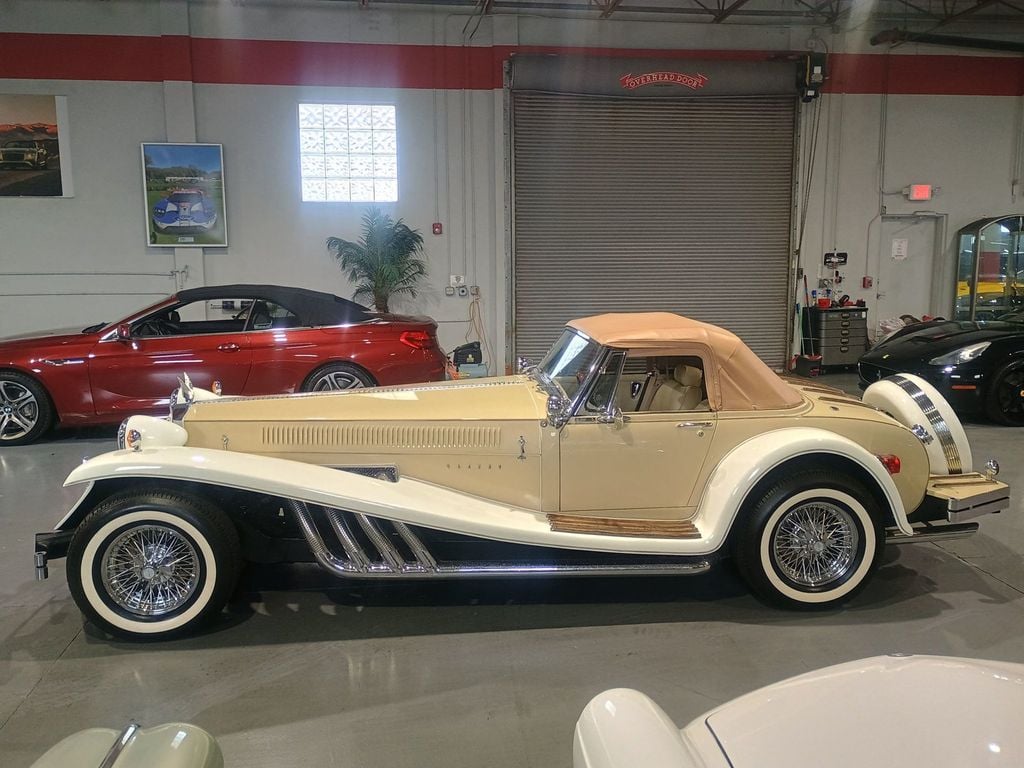 1977 Clenet Convertible CLENET COACHWORKS SERIES 1 NO. 13/250 - 22866940 - 3