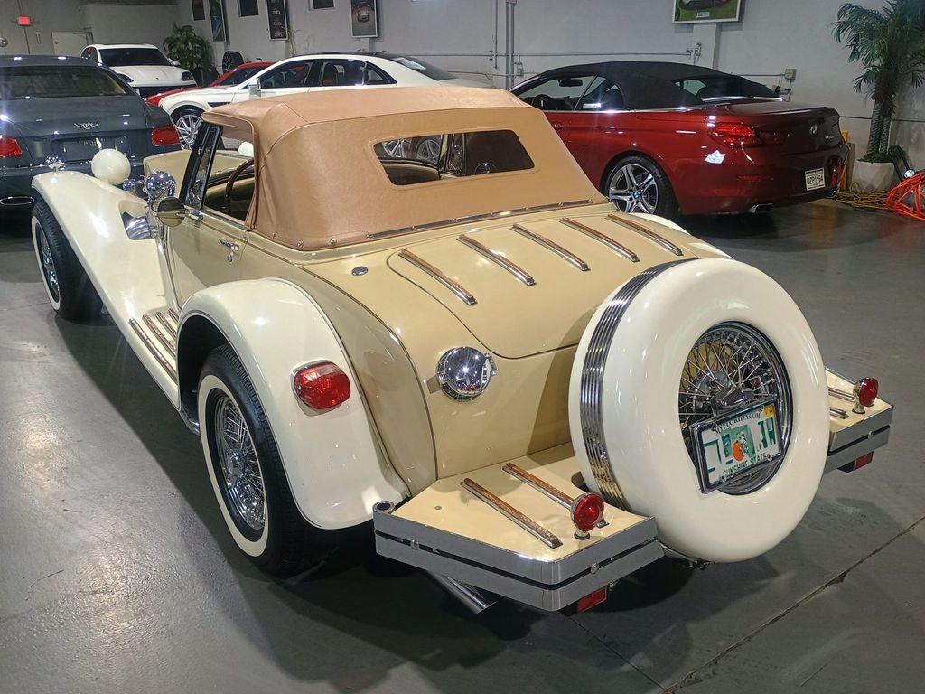 1977 Clenet Convertible CLENET COACHWORKS SERIES 1 NO. 13/250 - 22866940 - 4