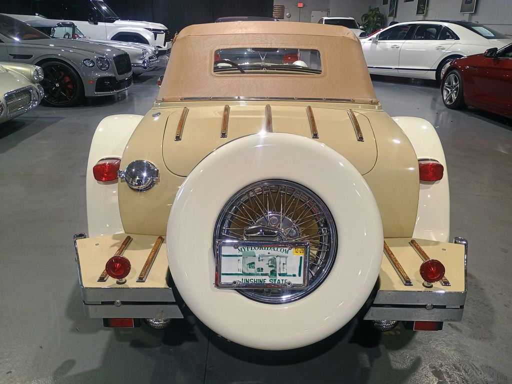 1977 Clenet Convertible CLENET COACHWORKS SERIES 1 NO. 13/250 - 22866940 - 5