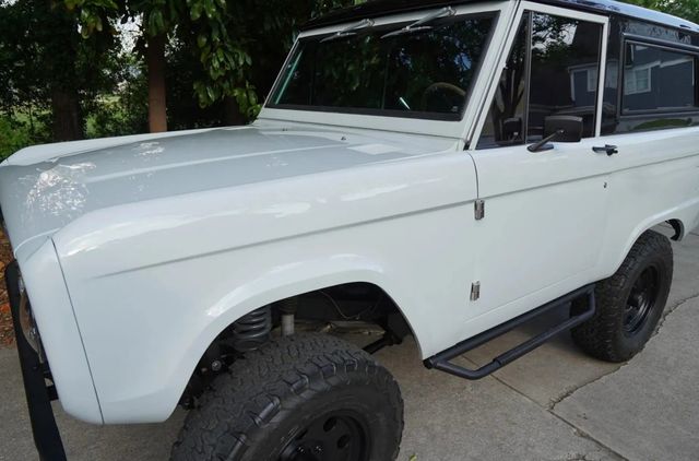 1977 Ford Bronco  - 22938516 - 11