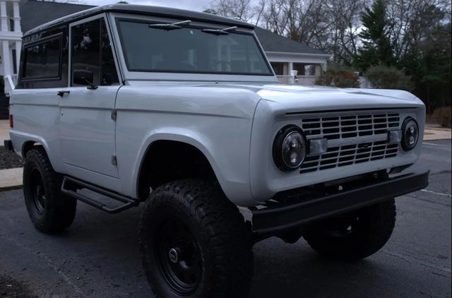 1977 Ford Bronco  - 22938516 - 13