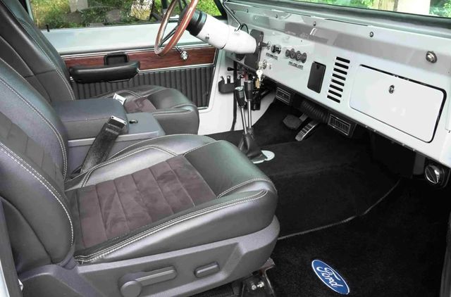 1977 Ford Bronco  - 22938516 - 16