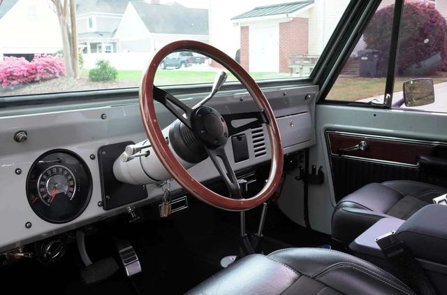 1977 Ford Bronco  - 22938516 - 18