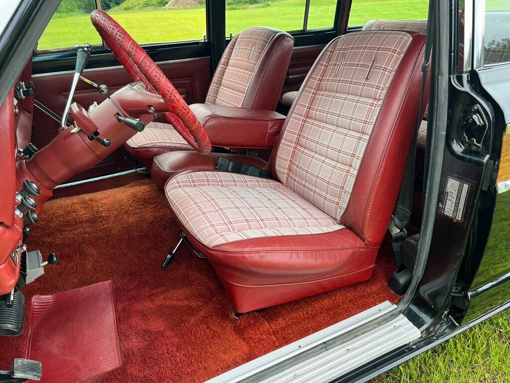 1977 Jeep Wagoneer Rare 1-Owner 401 with Great Factory Options 4x4 Waggy - 22963970 - 15