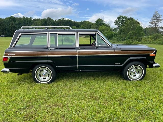 1977 Jeep Wagoneer Rare 1-Owner 401 with Great Factory Options 4x4 Waggy - 22963970 - 1