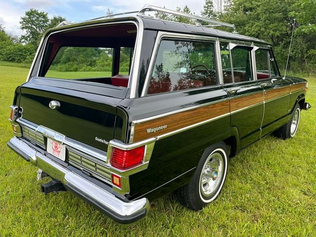 1977 Jeep Wagoneer Rare 1-Owner 401 with Great Factory Options 4x4 Waggy - 22963970 - 2