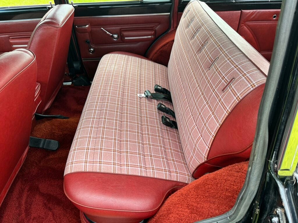 1977 Jeep Wagoneer Rare 1-Owner 401 with Great Factory Options 4x4 Waggy - 22963970 - 30