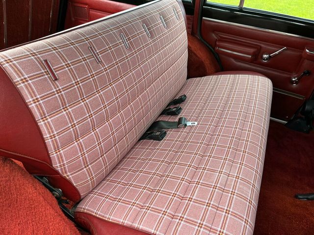 1977 Jeep Wagoneer Rare 1-Owner 401 with Great Factory Options 4x4 Waggy - 22963970 - 45