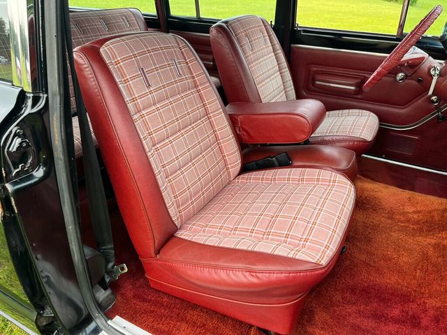 1977 Jeep Wagoneer Rare 1-Owner 401 with Great Factory Options 4x4 Waggy - 22963970 - 48