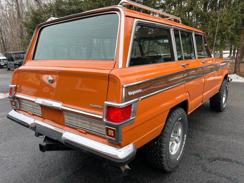 1977 Jeep Wagoneer Restored Tawney Orange 401 Waggy - 22269325 - 4