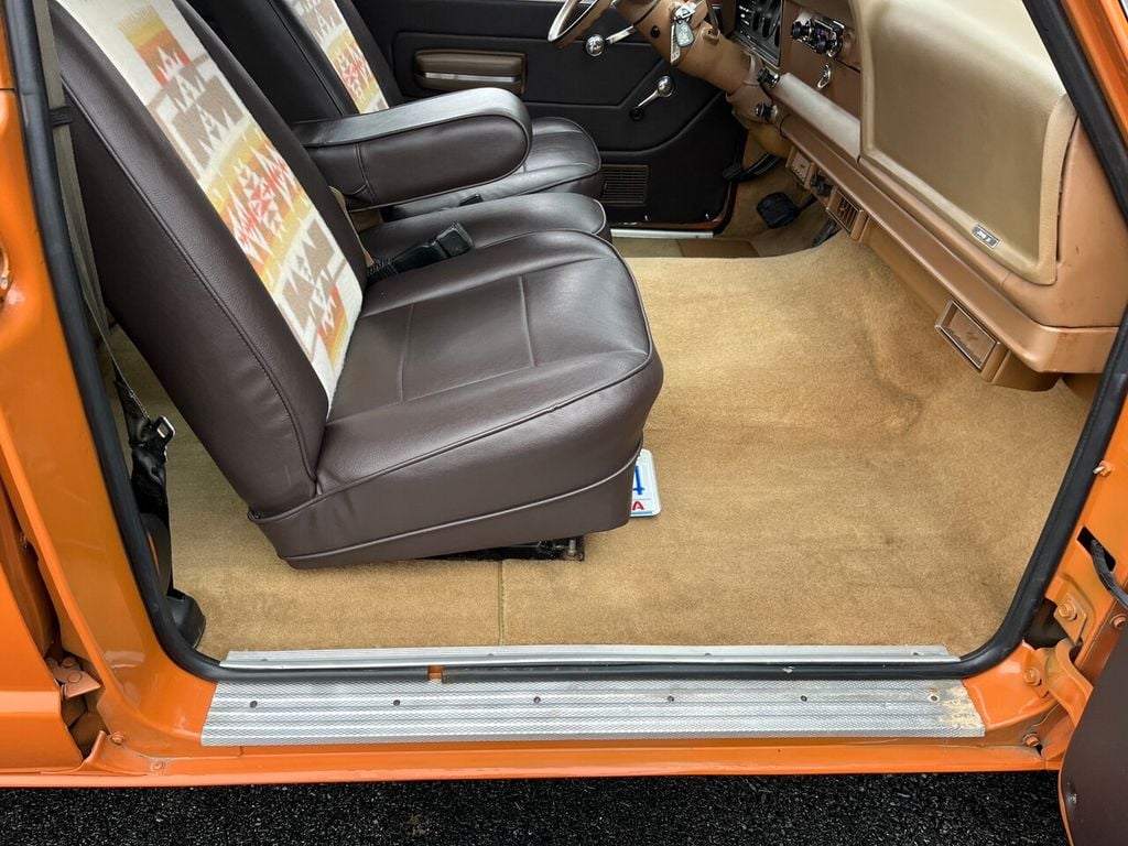 1977 Jeep Wagoneer Restored Tawney Orange 401 Waggy - 22269325 - 61