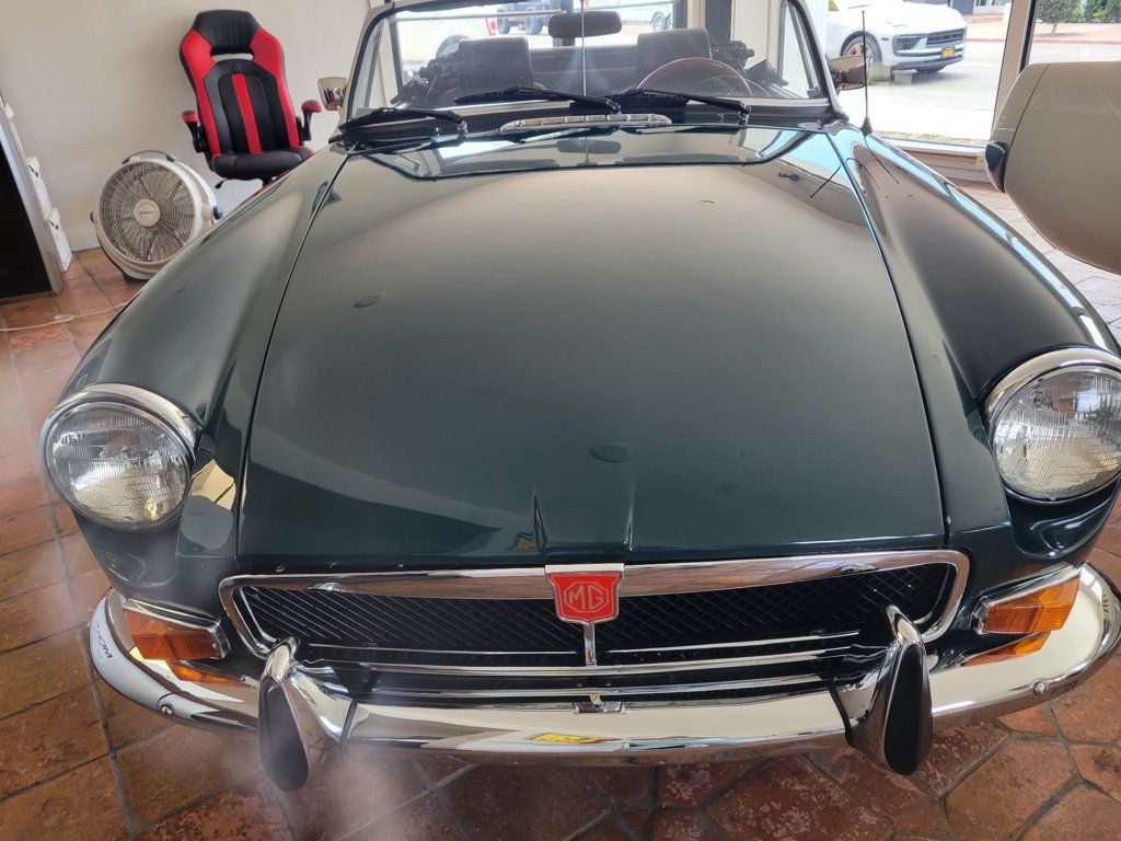 1977 MG MGB 77 MG MGB Convertible! 1 Owner, CA Car! Beautiful - 22876613 - 44