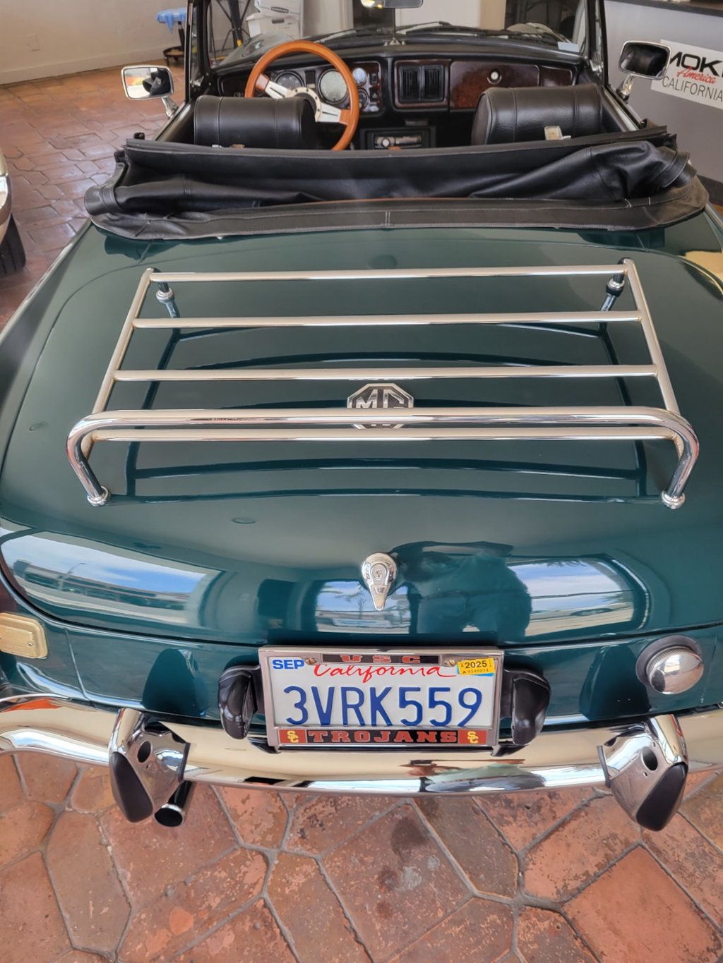 1977 MG MGB 77 MG MGB Convertible! 1 Owner, CA Car! Beautiful - 22876613 - 50