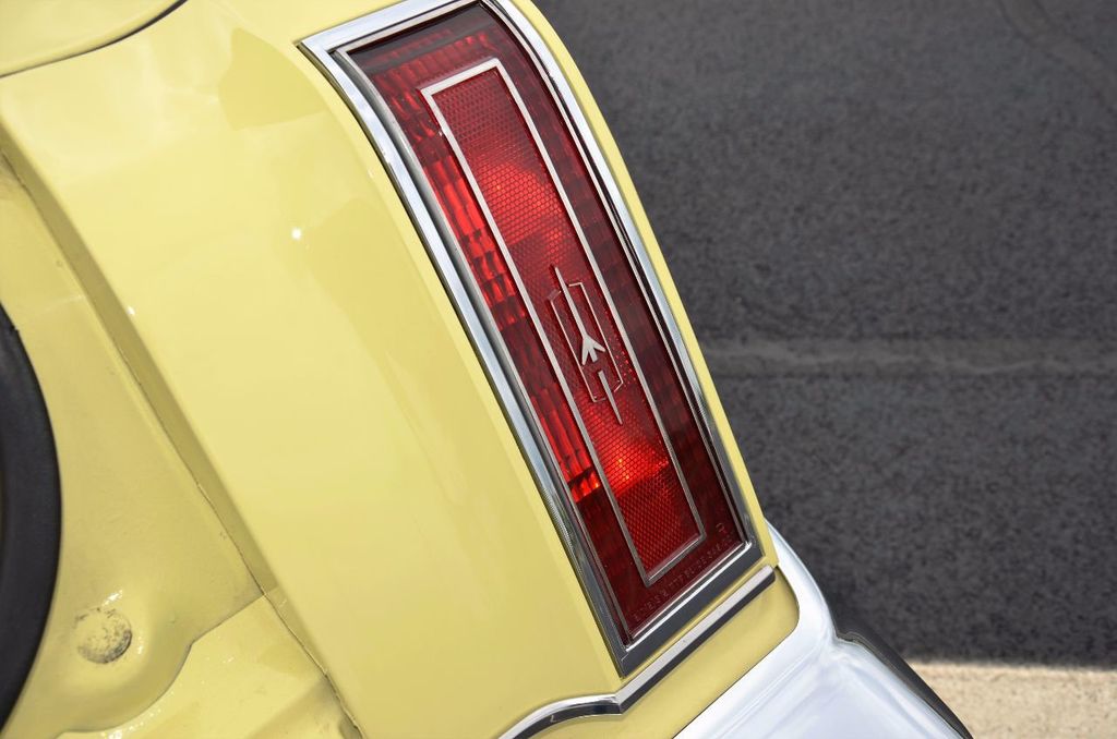 1977 Oldsmobile Cutlass Supreme  - 15618922 - 52