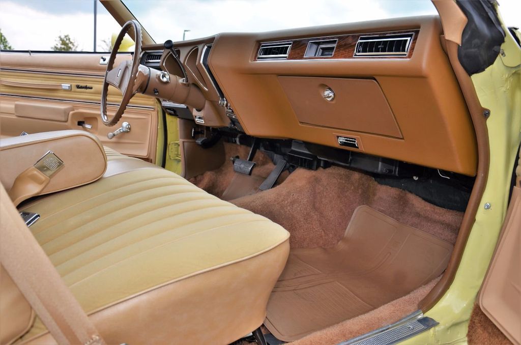 1977 Oldsmobile Cutlass Supreme  - 15618922 - 76
