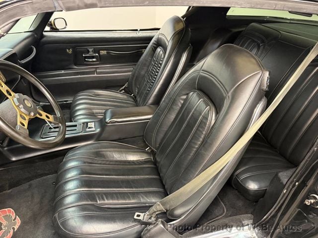1977 Pontiac Firebird  - 22968943 - 17