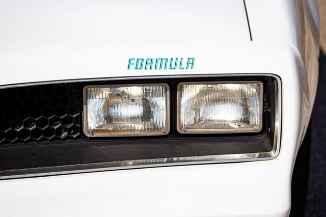 1977 Pontiac Formula Resto Mod with LS2 Engine LS - 21252448 - 54