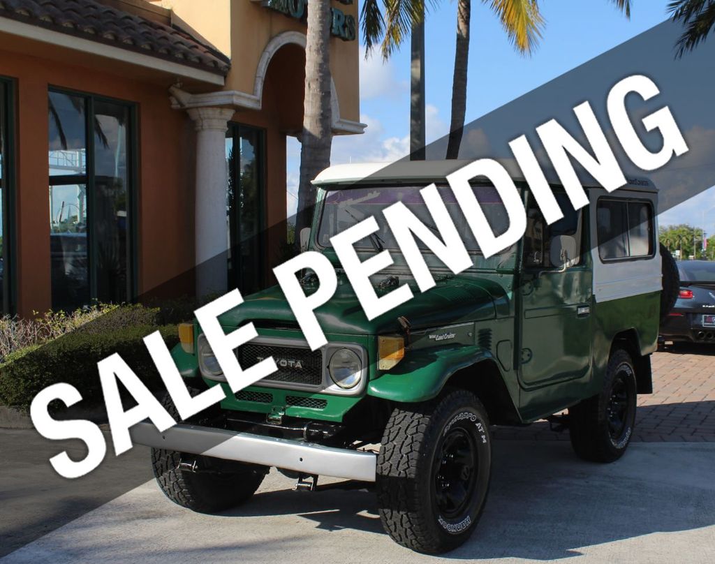 1977 Toyota LANDCRUISER FJ43 WITH HARDTOP AND 4 SPD MANUAL,IMPORTED FROM COLOMBIA - 21715348 | Video 1