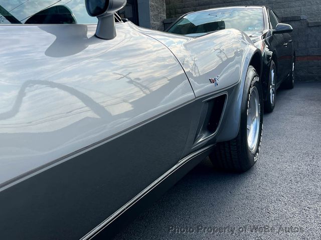 1978 Chevrolet Corvette L-82 Silver Anniversary Edition - 22535329 - 9