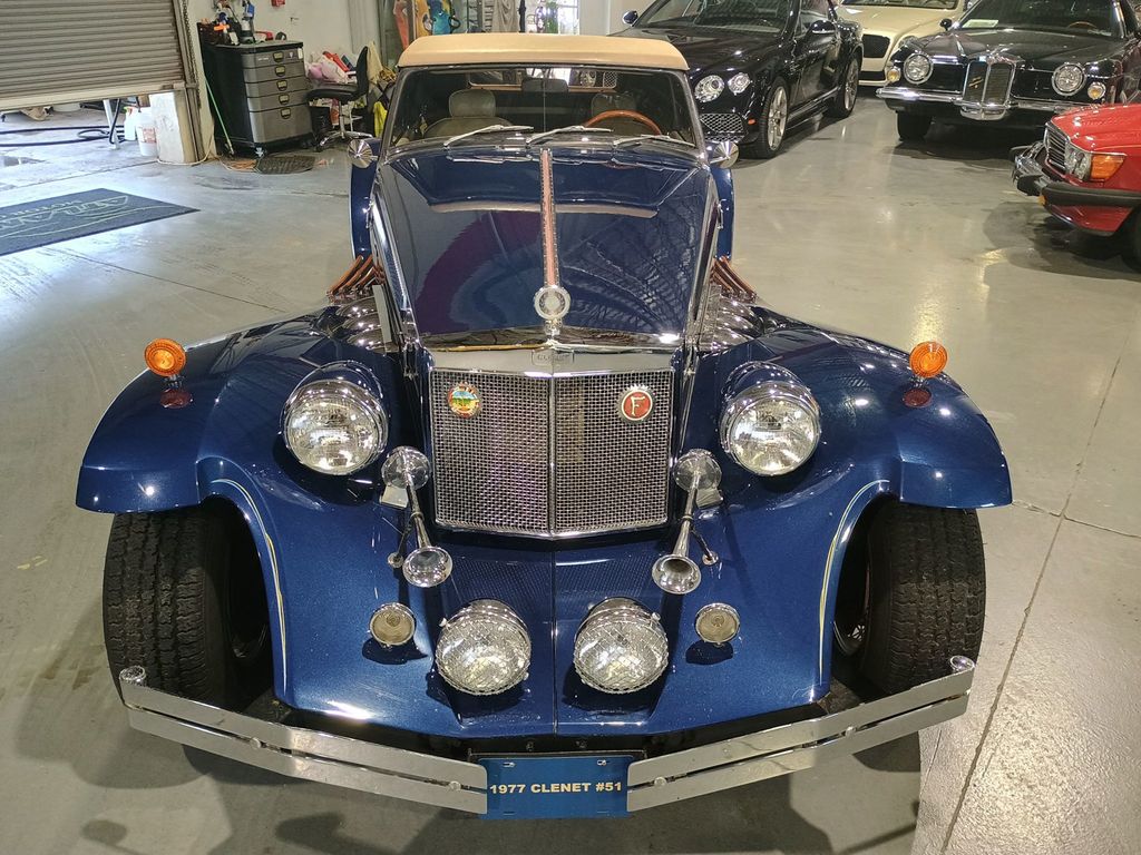 1978 Clenet Series 1 Roadster 51/250 - 23036173 - 11
