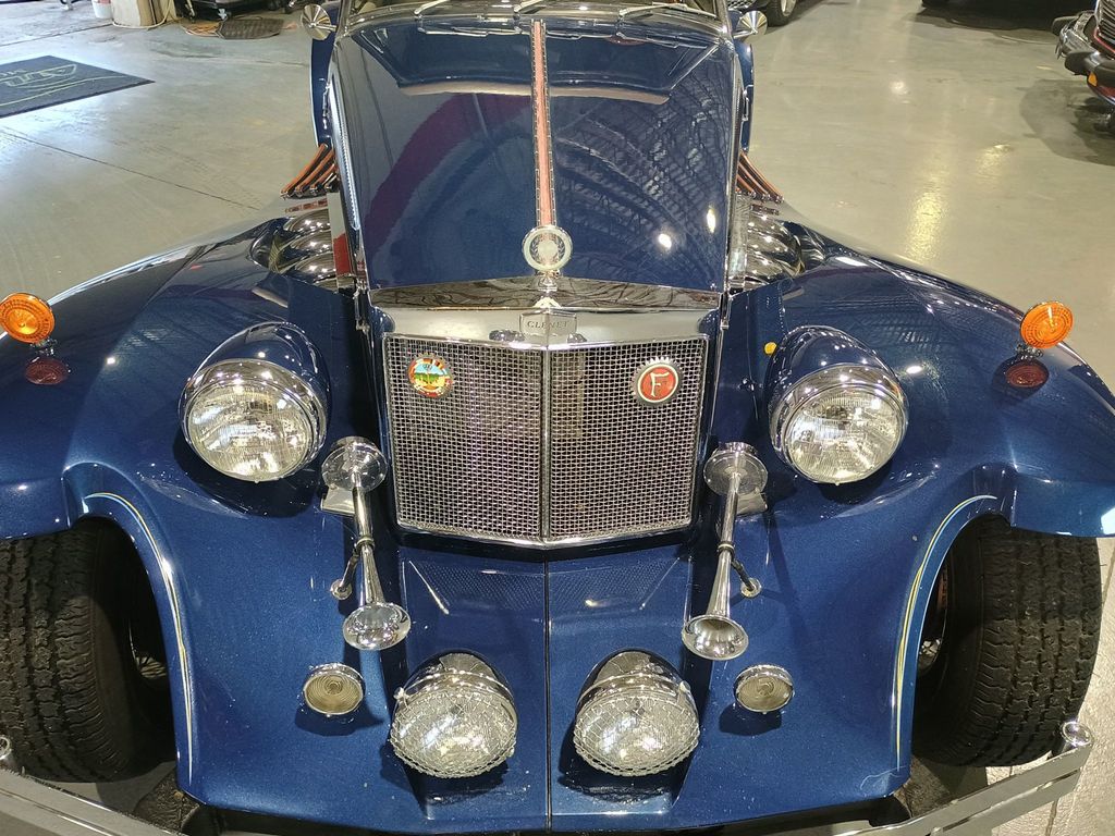 1978 Clenet Series 1 Roadster 51/250 - 23036173 - 12