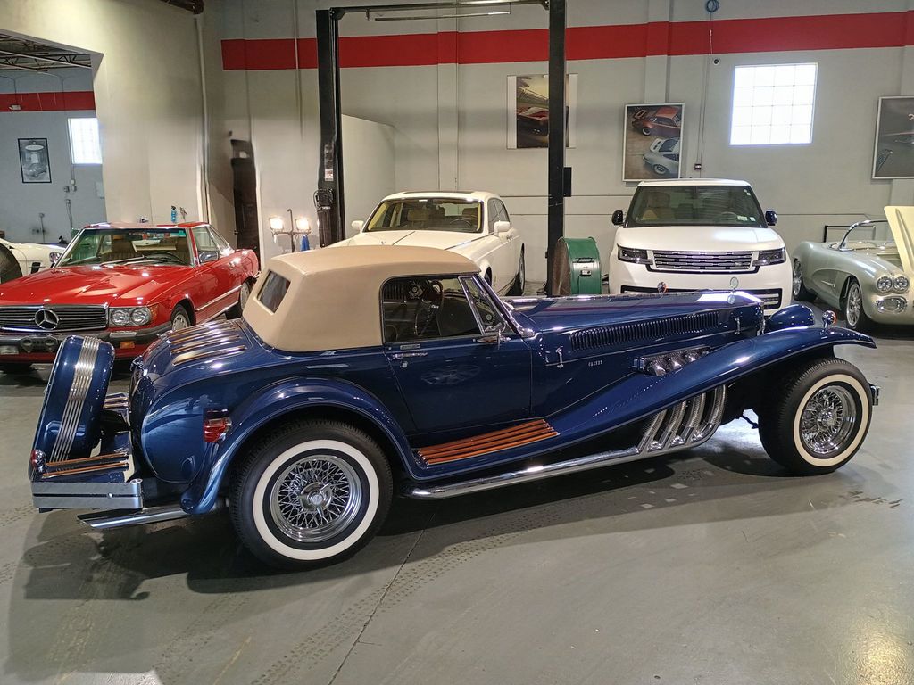 1978 Clenet Series 1 Roadster 51/250 - 23036173 - 8