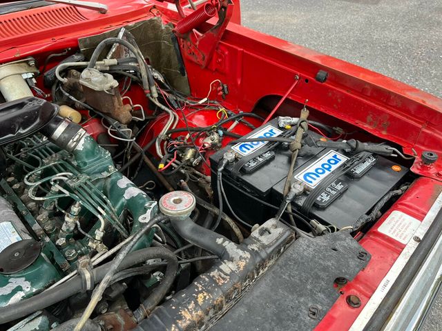 1978 Dodge D100 Rare Piece of Mopar History 1-Year Only Diesel 4-speed manual - 23022481 - 37