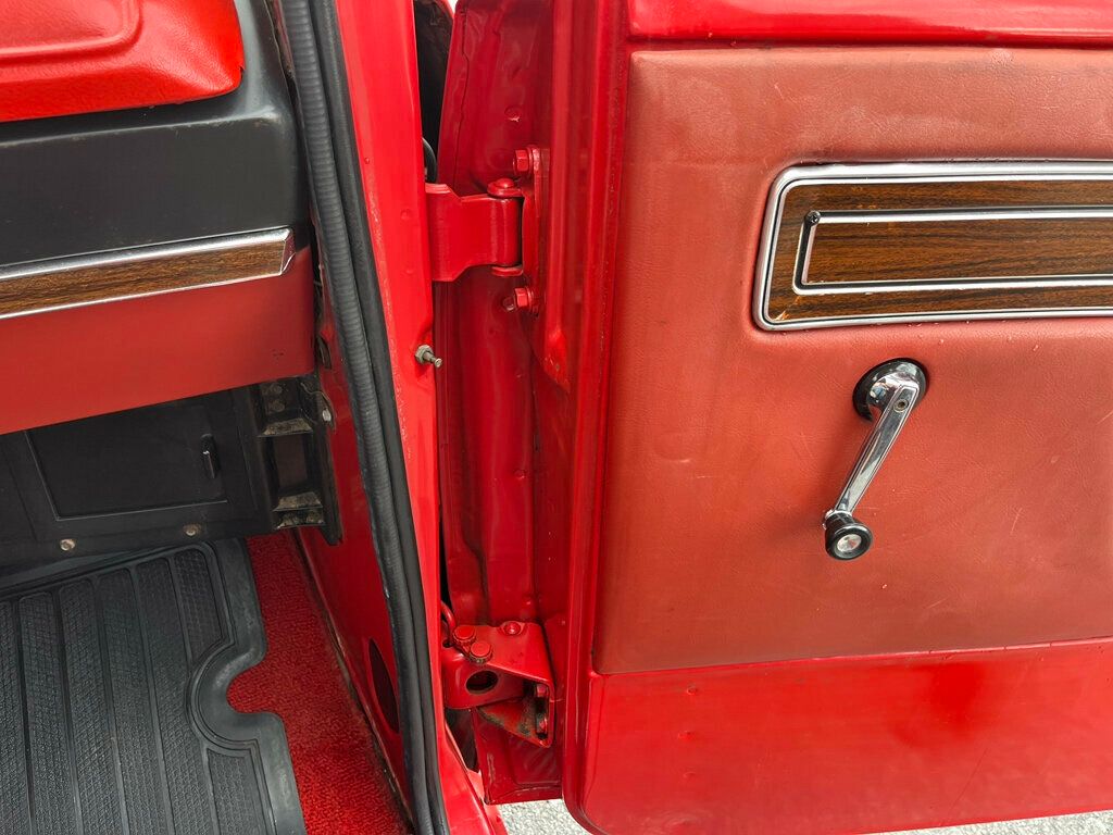 1978 Dodge D100 Rare Piece of Mopar History 1-Year Only Diesel 4-speed manual - 23022481 - 48