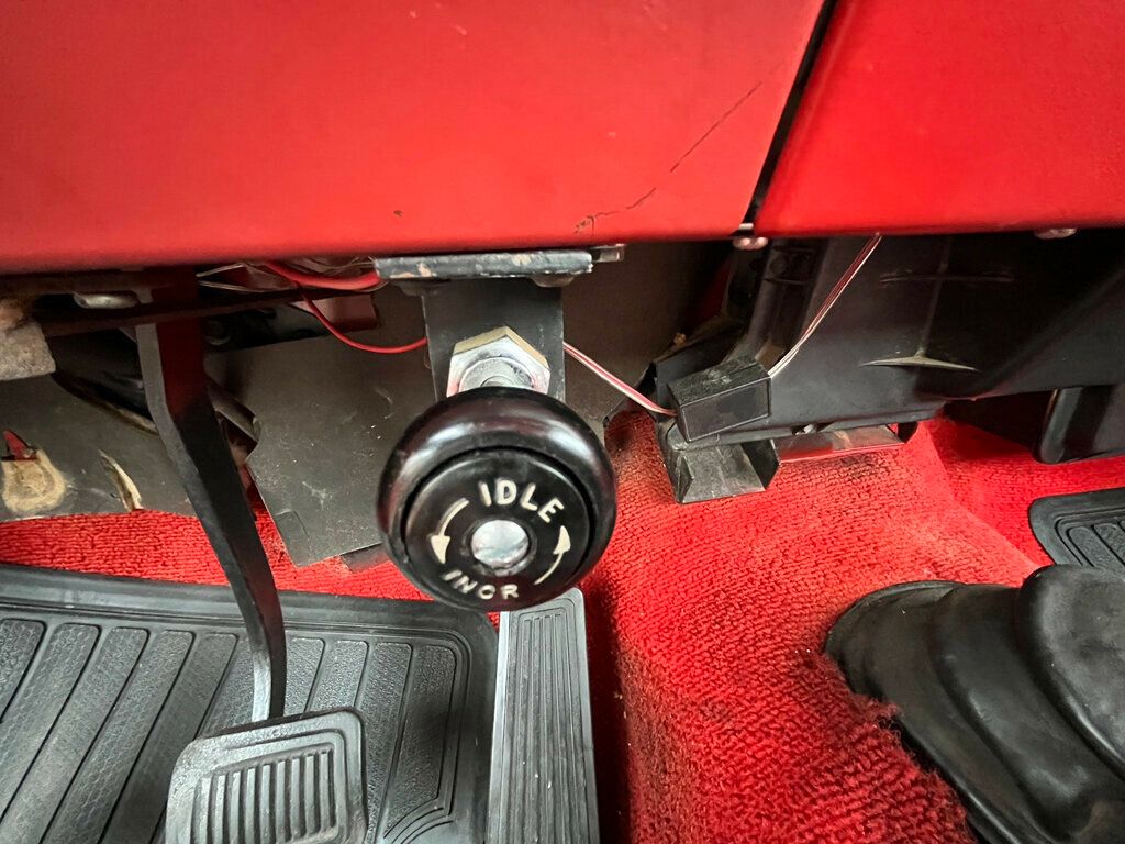 1978 Dodge D100 Rare Piece of Mopar History 1-Year Only Diesel 4-speed manual - 23022481 - 59