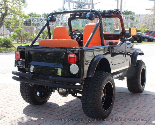 1978 Jeep CJ7 1978  CJ7 RESTOMODE 4WD CONVERTIBLE 350 AUTO - 21296574 - 3