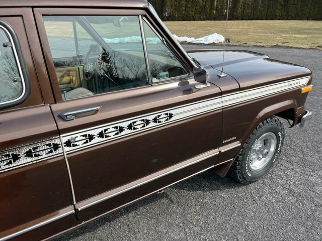 1979 Jeep Cherokee 2 Door Cherokee Chief 4x4 - 22494280 - 24
