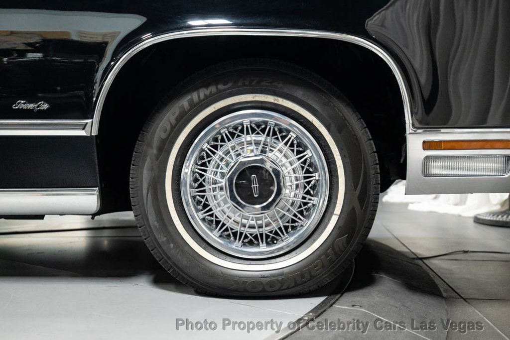 1979 Lincoln Continental 26k miles! - 23009746 - 64