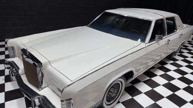 1979 Lincoln Continental COLLECTOR SERIES FROM THE PEOTONE COLLECTION! - 22934585 - 17