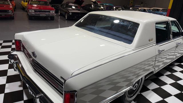 1979 Lincoln Continental COLLECTOR SERIES FROM THE PEOTONE COLLECTION! - 22934585 - 24