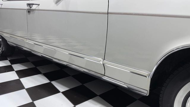 1979 Lincoln Continental COLLECTOR SERIES FROM THE PEOTONE COLLECTION! - 22934585 - 27
