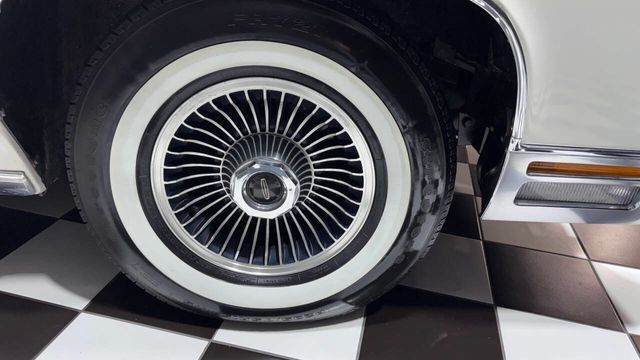 1979 Lincoln Continental COLLECTOR SERIES FROM THE PEOTONE COLLECTION! - 22934585 - 29