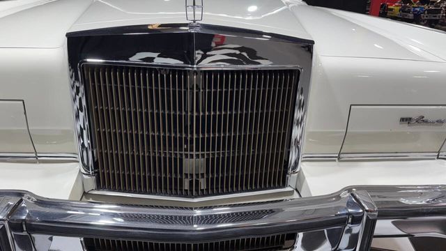 1979 Lincoln Continental COLLECTOR SERIES FROM THE PEOTONE COLLECTION! - 22934585 - 31