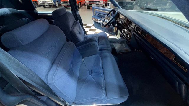 1979 Lincoln Continental COLLECTOR SERIES FROM THE PEOTONE COLLECTION! - 22934585 - 3