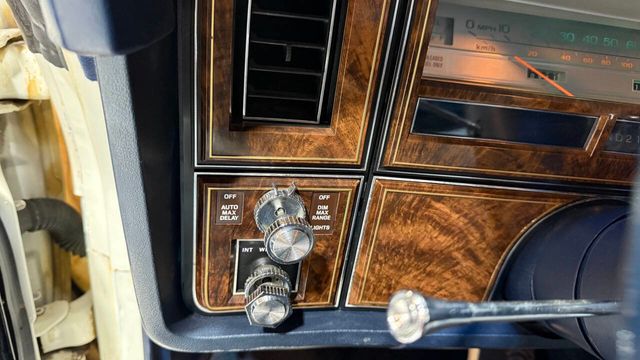 1979 Lincoln Continental COLLECTOR SERIES FROM THE PEOTONE COLLECTION! - 22934585 - 58