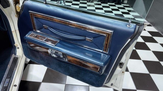 1979 Lincoln Continental COLLECTOR SERIES FROM THE PEOTONE COLLECTION! - 22934585 - 64