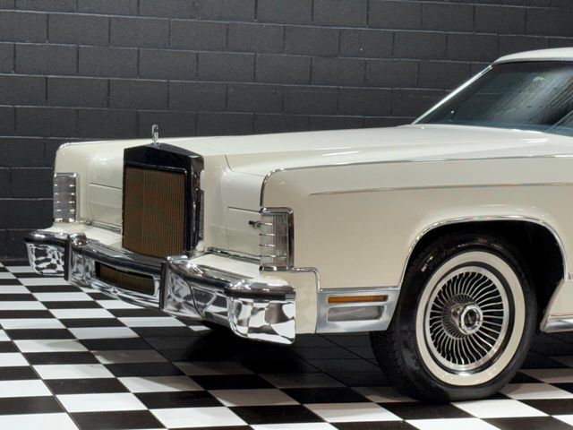 1979 Lincoln Continental COLLECTOR SERIES FROM THE PEOTONE COLLECTION! - 22934585 - 6