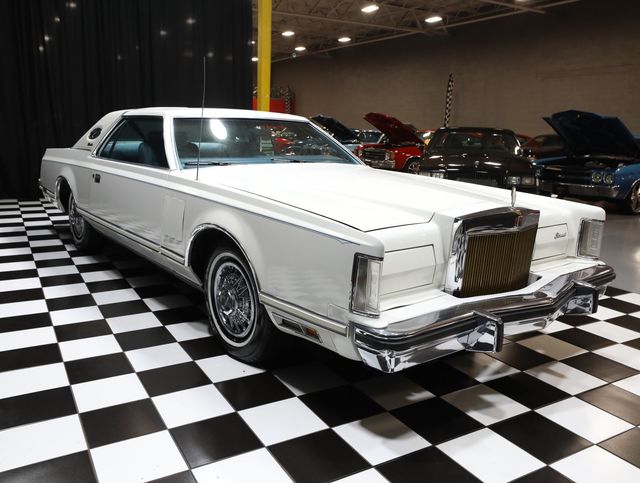 1979 Lincoln Continental ONLY 15K ORIGINAL MILES - 23056663 - 13