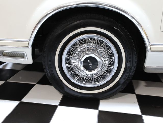 1979 Lincoln Continental ONLY 15K ORIGINAL MILES - 23056663 - 35