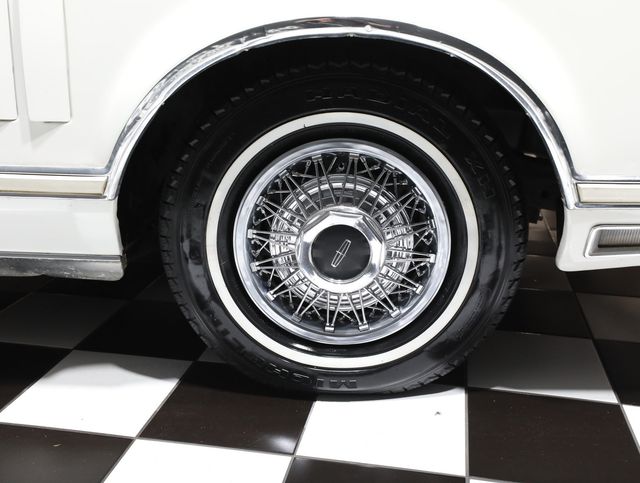 1979 Lincoln Continental ONLY 15K ORIGINAL MILES - 23056663 - 36