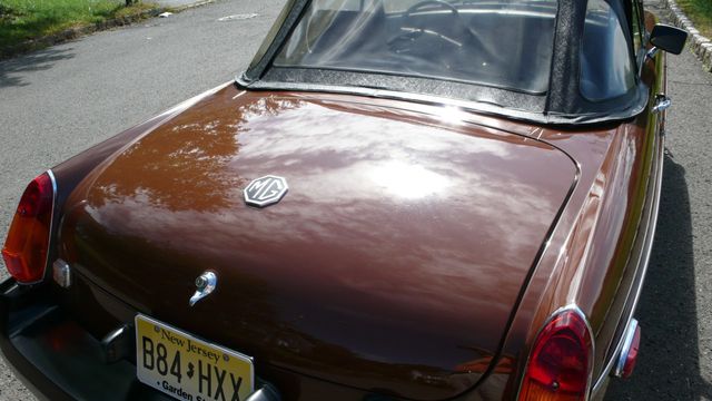 1979 MG MGB  - 18175581 - 70